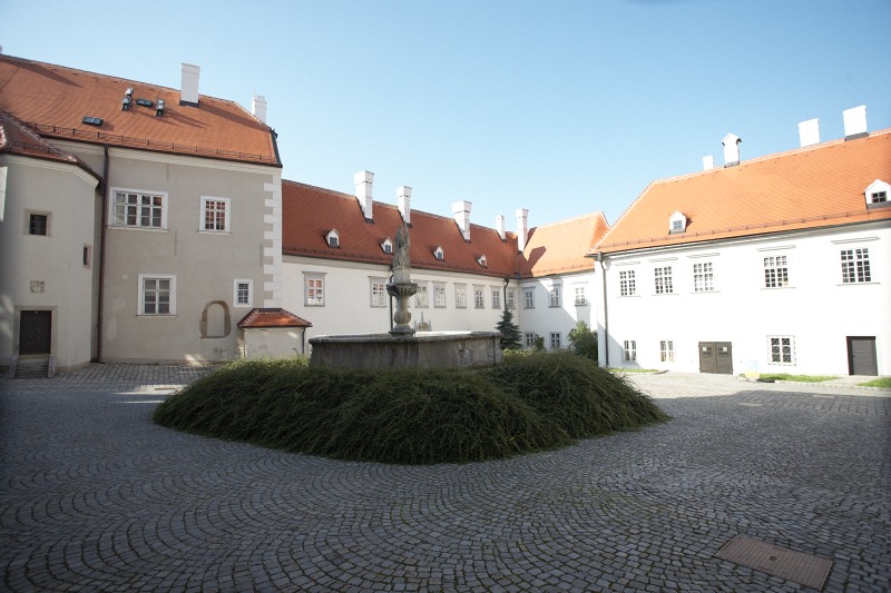 2009_08_16_Klosterneuburg_084.jpg