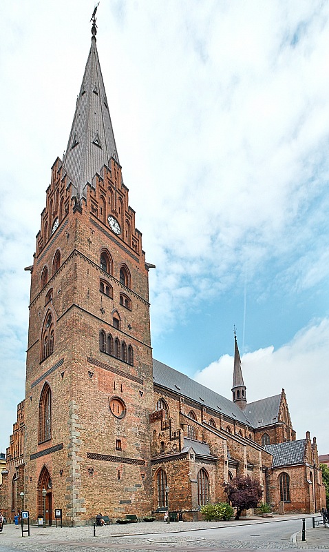 2017 07 11 Malmo 664 668 pan