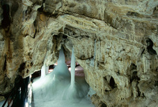Демьяновская ледовая пещера